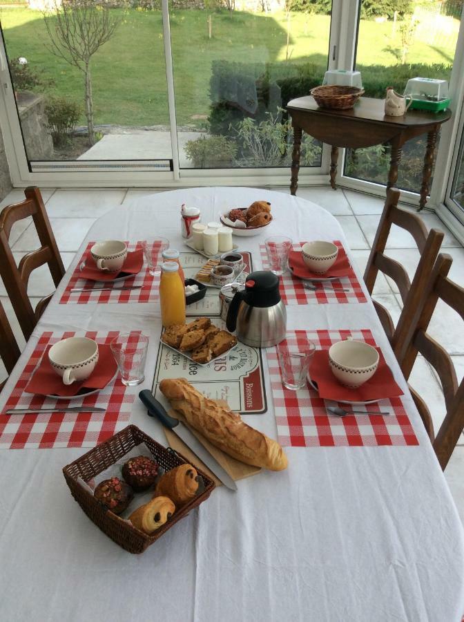 Bed and Breakfast Relais Des Chaux Saint-Jean-des-Ollières Esterno foto